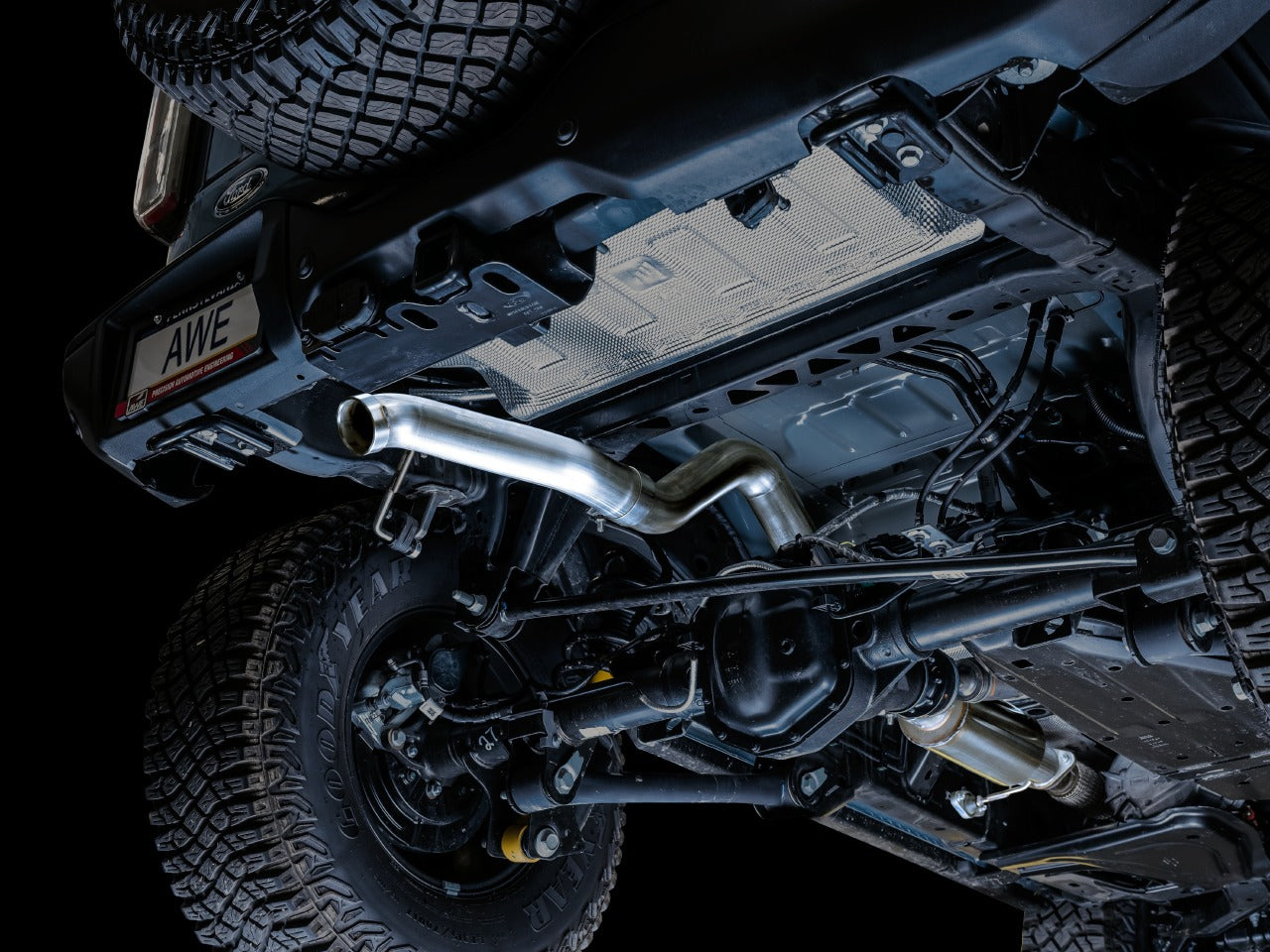 AWE Tuning 21-22 Ford Bronco 0FG Exhaust (No Tips) w/ Bash Guard 3015-21000