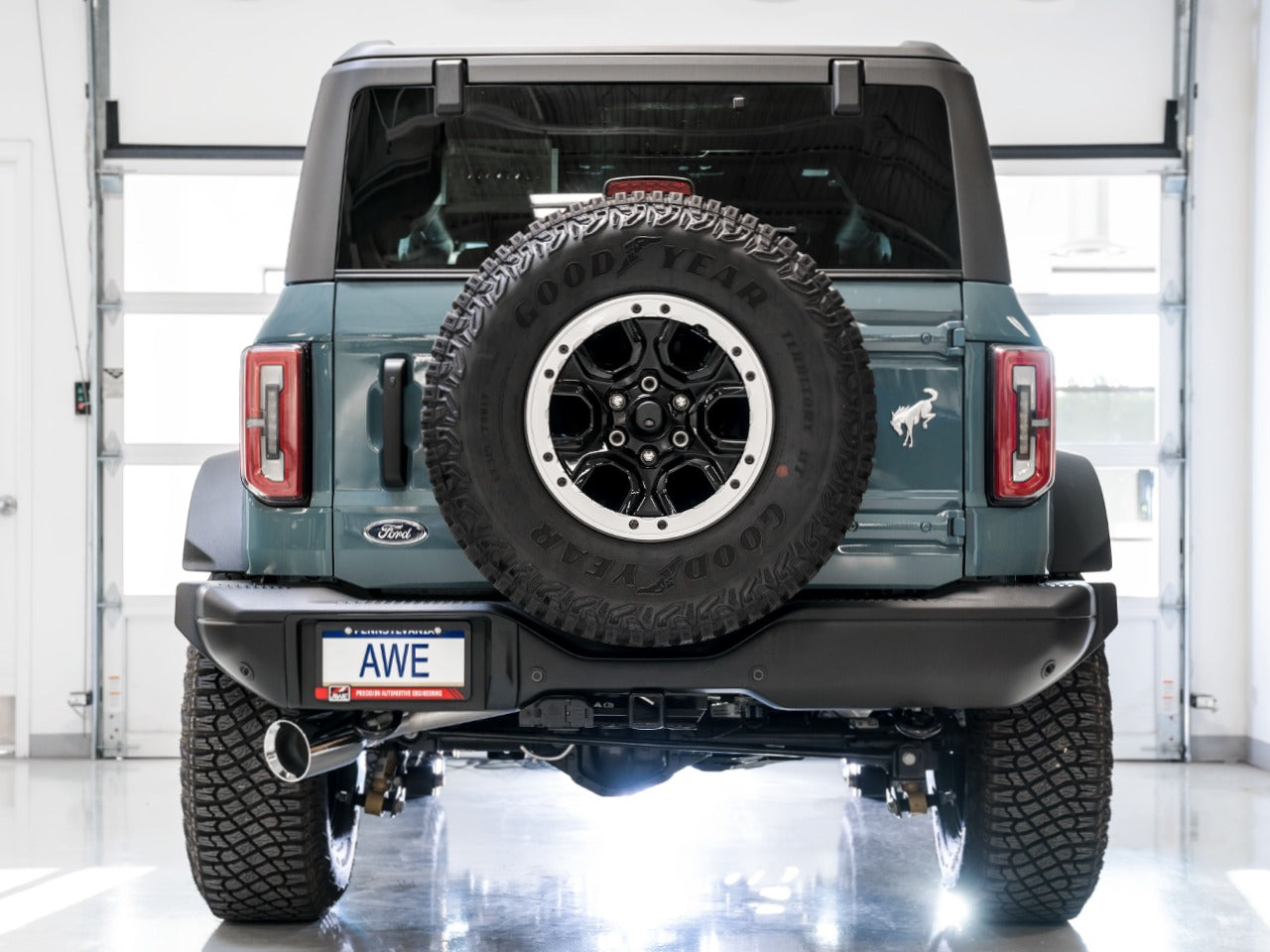 AWE Tuning 21-22 Ford Bronco 0FG Single Rear Exit Exhaust w/Chrome Silver Tip & Bash Guard 3015-22789