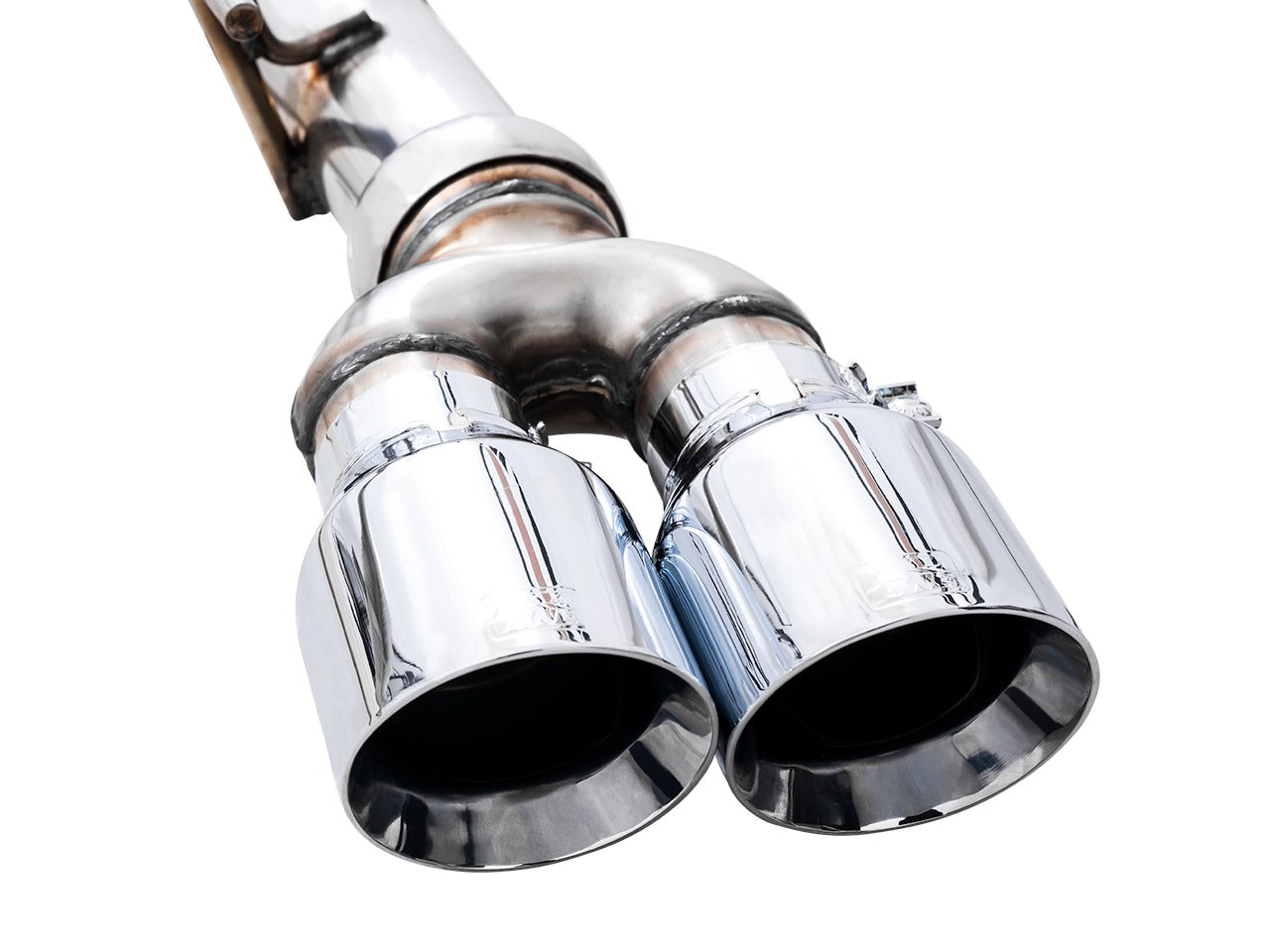 AWE Tuning 19-22 4th Gen GM 1500 5.3L 0FG Catback Split Rear Exit (w/ Bumper Cutouts) - Quad Chrome Tips 3015-42201