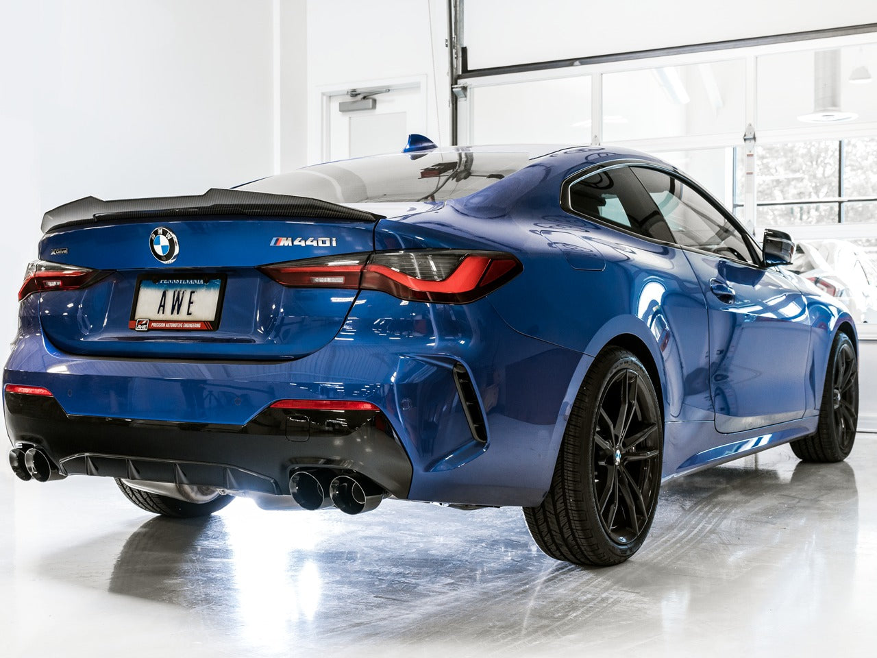 AWE Tuning 19-22 BMW M340i (G20) OE-Config-To-Quad Tip Conversion Kit - Diamond Black Tip 3810-43020