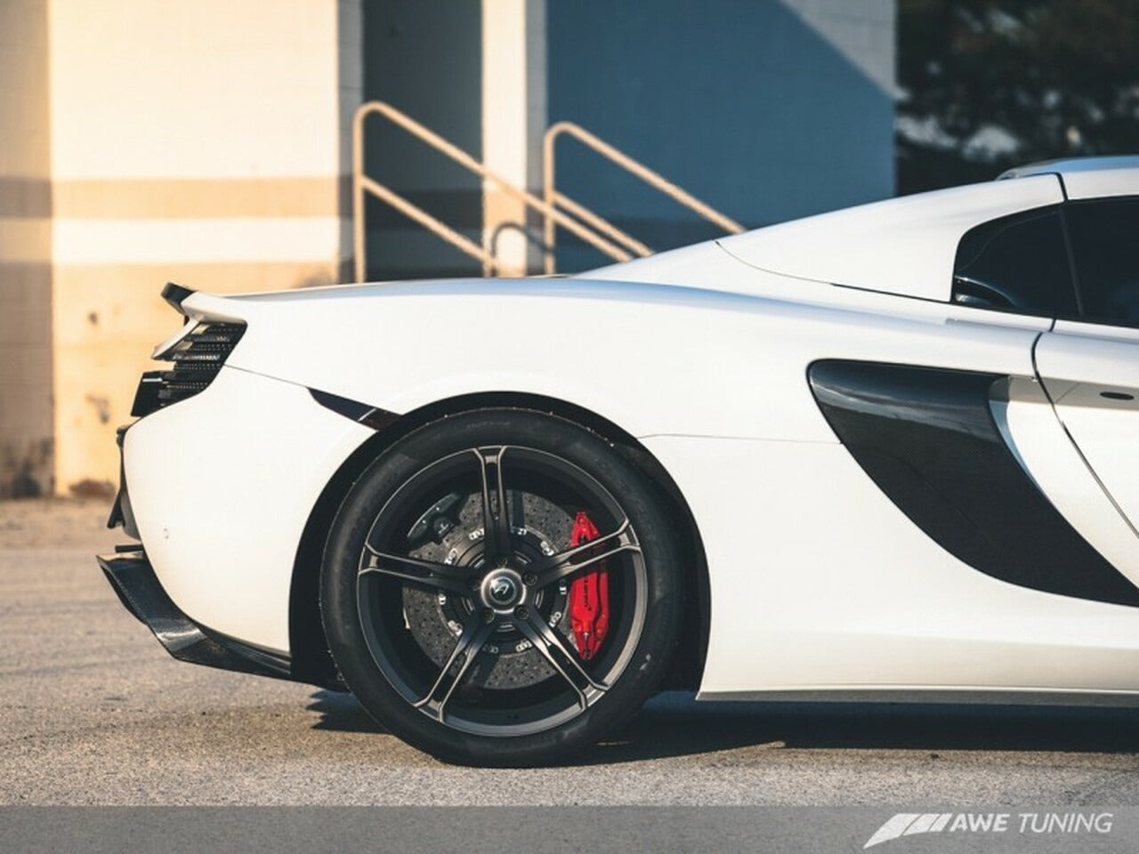 AWE Tuning Exclusive H&R McLaren 650S Lowering Springs 8410-11054