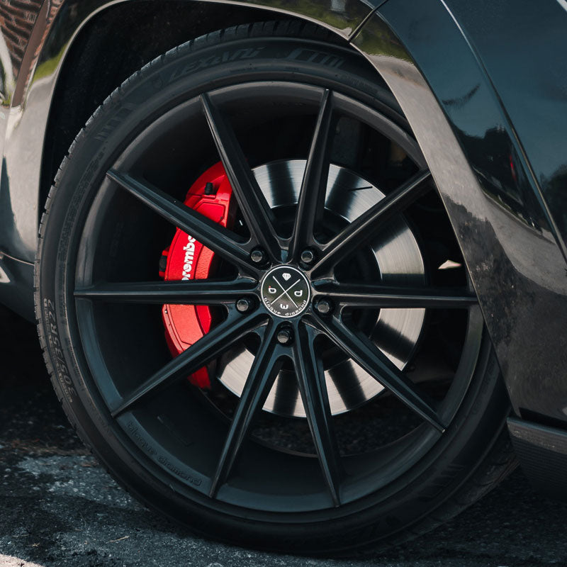 19x8.5 Blaque Diamond BD-11 Gloss Black 5x120 32mm