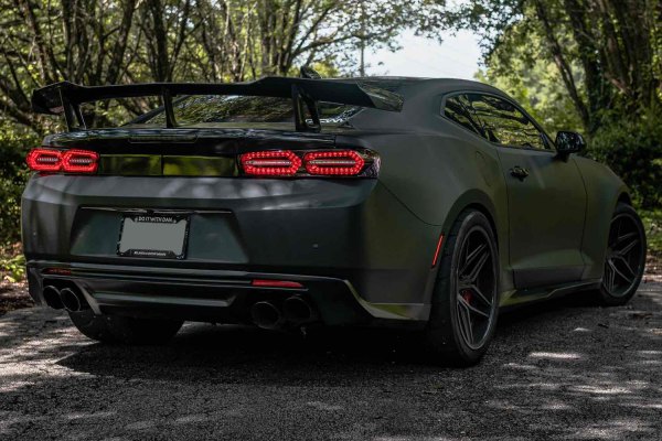 Morimoto XB LED Tails: Chevrolet Camaro (16-18) (Pair / Facelift / Red) LF407