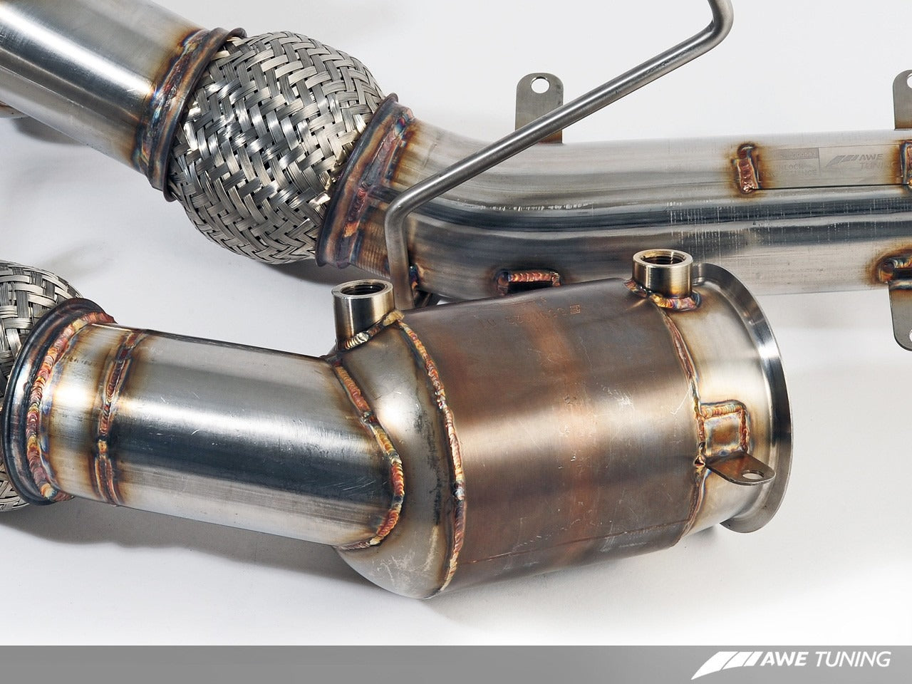 AWE Tuning 12-19 McLaren 12C/570/650/675LT 3.8TT Performance Catalysts 3010-11020