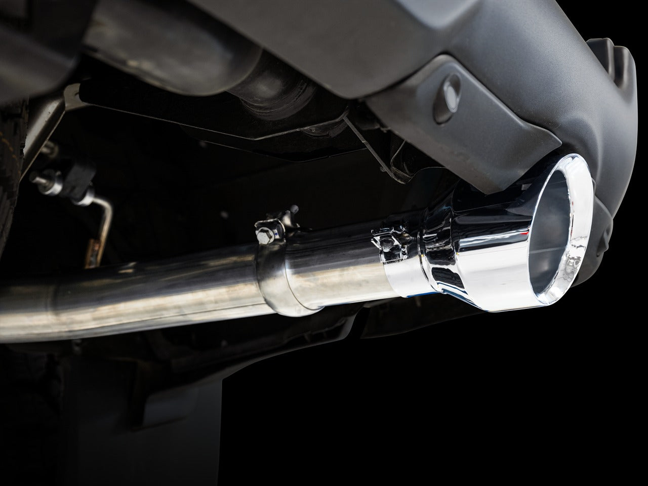 AWE Tuning 19-22 RAM 1500 5.7L (w/Cutouts) 0FG Dual Rear Exit Cat-Back Exhaust - Chrome Silver Tips 3015-32005