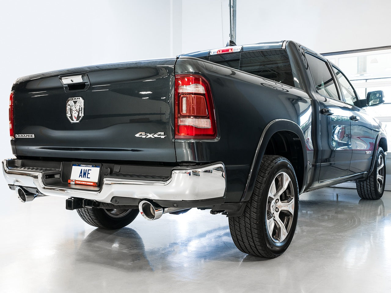 AWE Tuning 19-22 RAM 1500 5.7L (w/Cutouts) 0FG Dual Rear Exit Cat-Back Exhaust - Chrome Silver Tips 3015-32005