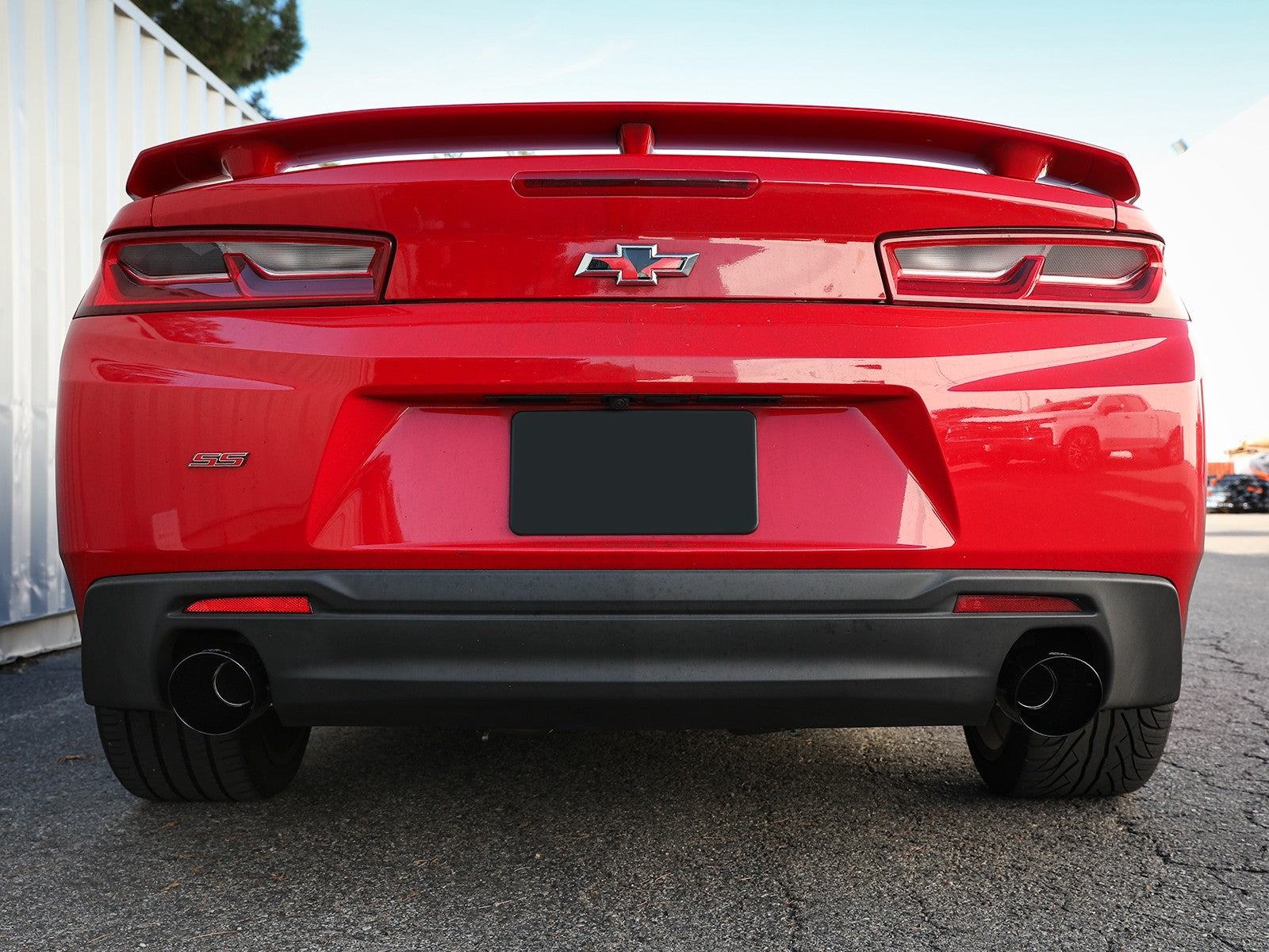 aFe POWER MACH Force-Xp 2.5in Axle-Back Exhaust System 16-22 Chevrolet Camaro SS V8 6.2L - Black 49-44118-B