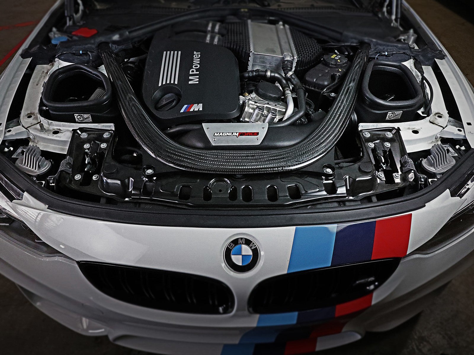 aFe POWER Magnum FORCE Stage-2 Pro DRY S Cold Air Intake System 19-21 M2/15-18 BMW M3/15-20 M4 3.0L 54-13032D