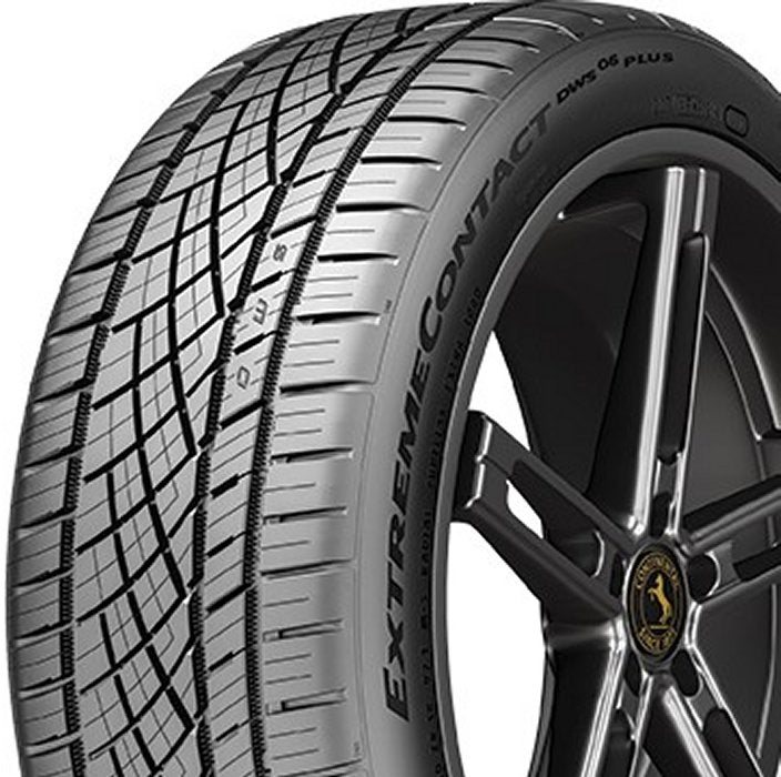 285/40R22XL Continental ExtremeContact DWS06 Plus