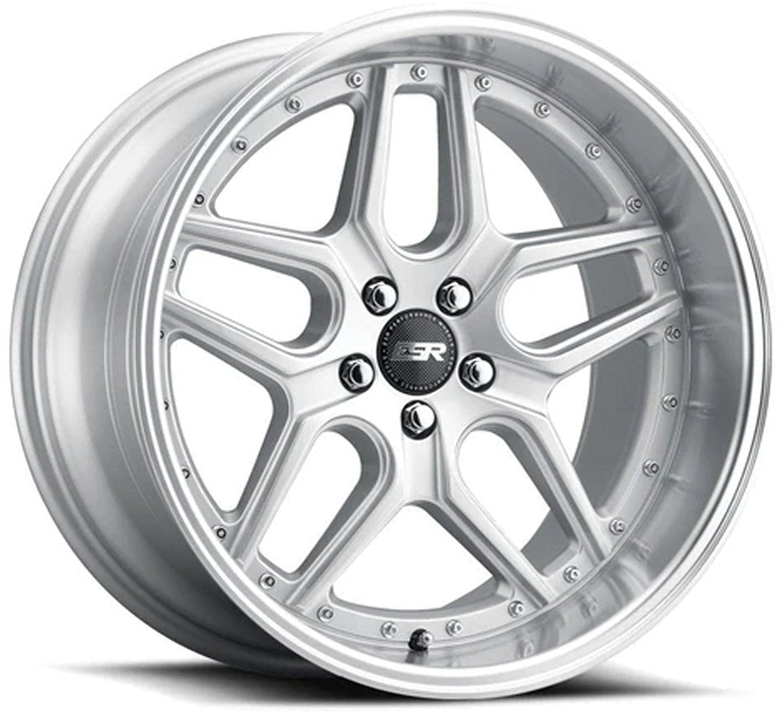 18x9.5 ESR CS15 Hyper Silver 5x4.5/114.3 35mm (CUSTOM)