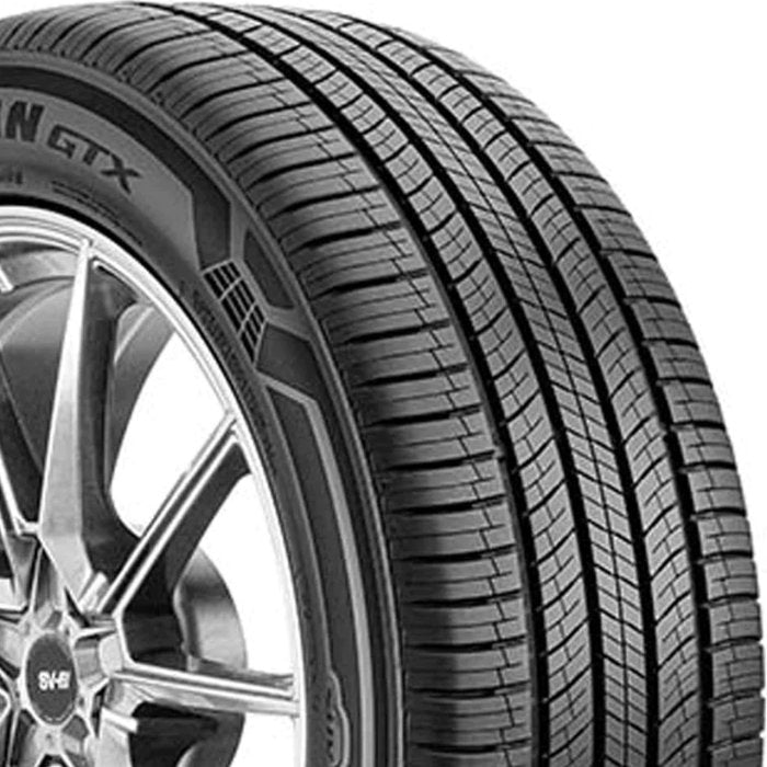 235/55R20 Nexen Roadian GTX